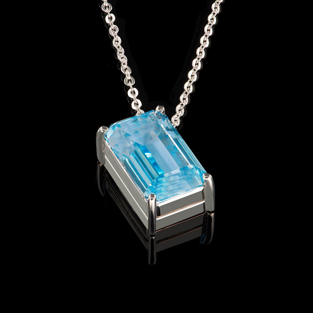 The Maria Pendant | Blue Topaz